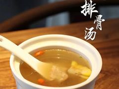 -新盈光·云会所(百丈东路店)