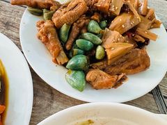 炝拌藕块-济南亮亮烧烤(延安三路店)