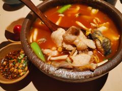 苗家酸汤鱼-山石榴·贵州菜(丰盛里店)