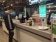 -老乡鸡(武汉中南梅苑小区地铁站店)