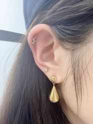 -艺耳美专业穿耳洞打耳洞穿孔
