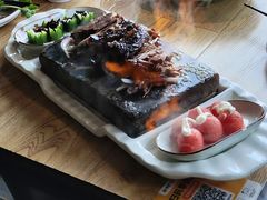 -嫩芽 ·地道重庆菜(十八梯露台夜景店)