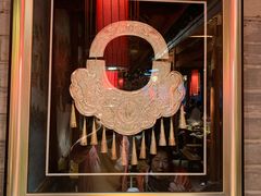 -野山舂·贵州现舂酸汤火锅(鸿通城店)