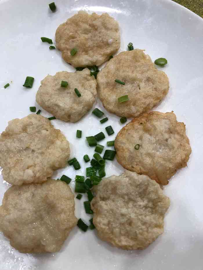 蓉姐海鲜美食(保利店)-"这次来海陵岛住在保利皇冠假日酒店这边,附.