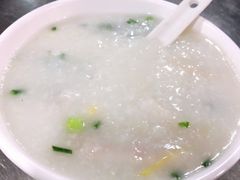 鲜味鱼片粥-银记肠粉店(市二宫店)