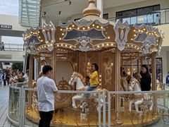 -宁波杉井奥特莱斯广场