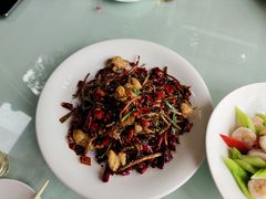 肥肠茶树菇-思念果岭湖畔花房餐厅