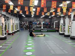 -拳力汇散打搏击泰拳俱乐部(绿地缤纷城店)