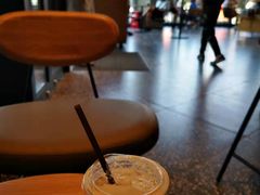 大堂-星巴克(杭州嘉里中心4F店)