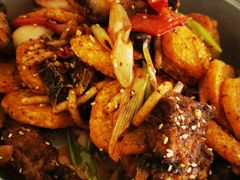 -三升美食城