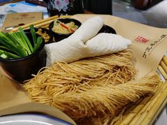 -丁里羊肉小镇(天鹅湖总店)