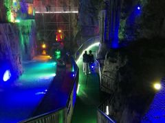 -泰安地下龙宫景区