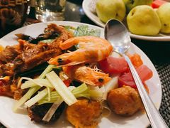 -怡豪大饭店·银顶旋转餐厅