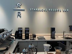 -星巴克臻选(上海淮海百盛购物中心店)