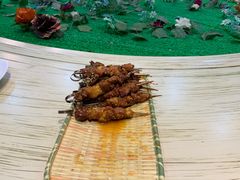 -乡村馕坑肉·烧烤·新疆菜·本地人更爱吃(阿勒泰首店)