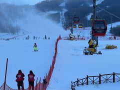 -中旅松花湖滑雪场