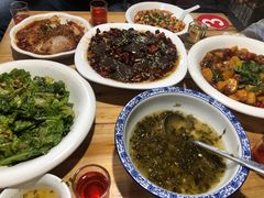 -勇猛子川菜馆(新军路店)