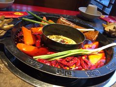 -蜀辣居鲜货老火锅(双流万达店)