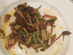 -沪华海鲜大酒楼(南汇店)