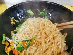 两勺子拌面-两勺子一碗口水鸡拌面