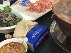 -楼外楼大刀肉传统火锅居(幸福街店)