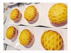 -新大咀港式茶餐厅(宝山万达店)