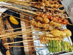 -云晓光头烧烤吧(德平路店)