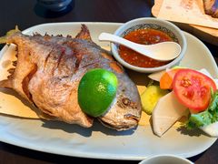 -大头虾越式风味餐厅(光明广场店)