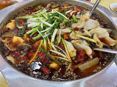 -乡土特色.冷锅鱼.牦牛肉汤锅
