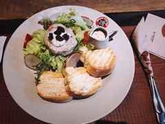 金枪鱼萨拉-漫咖啡(沙龙汇店)