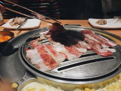 -弘益铭家九炙社韩国烤肉料理(尚美店)
