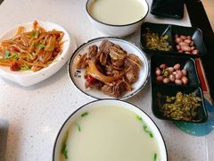-阿达师傅鱼汤面