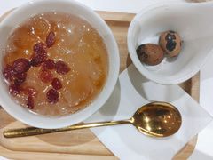 蔓越莓桃胶银耳-炖物24章·顺时轻养茶(杭州大厦店)