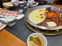 -沸炉重庆老火锅(军事博物馆店)