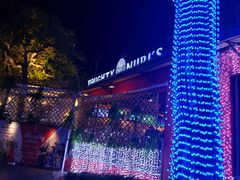 -Naughty Nuri’s Phuket