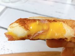 -沁屋面包店(人民东路店)