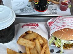 -FATBURGER 特富客汉堡(外交公寓店)