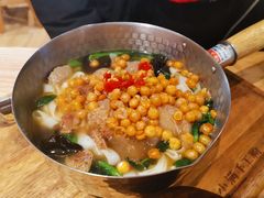 原汤慢炖牛三宝粉-小满手工粉(上海文峰广场店)