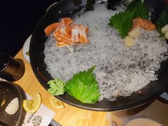 -枝魯枝魯自助料理