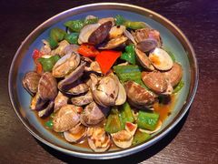-钳真多钓虾馆·小龙虾海鲜烧烤(九六广场店)