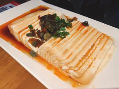 皮蛋豆腐-胖哥俩肉蟹煲(济南世茂国际广场店)