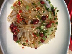 -川流不息·地道川菜·小龙虾(新松江路店)