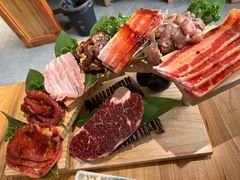 -汉城烤肉·黑金冠(华山路店)
