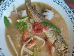 -霆记海鲜·只为这碗面(滨江店)