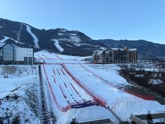 -鳌山滑雪度假区