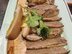 -潮界(LU·ONE凯德晶萃广场店)