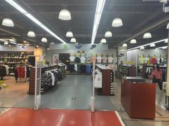 -法雅体育工厂店(皂君庙路店)