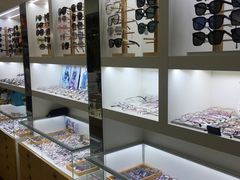 -广州宝岛眼镜武汉和光眼镜市场西区店