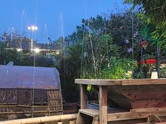 -花溪雨·森林餐厅(石基店)