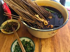 -拈签一笑黄牛肉辣卤串串